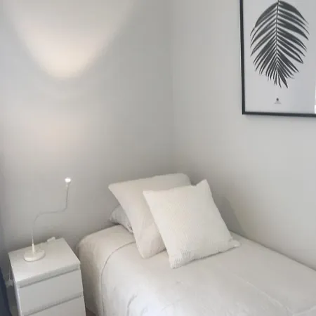 Apartment Great Location And Spacious New 3 Bedroom With Balcony. Hoje Tastrup