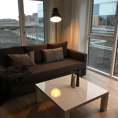 Apartment Great Location And Spacious New 3 Bedroom With Balcony. Hoje Tastrup
